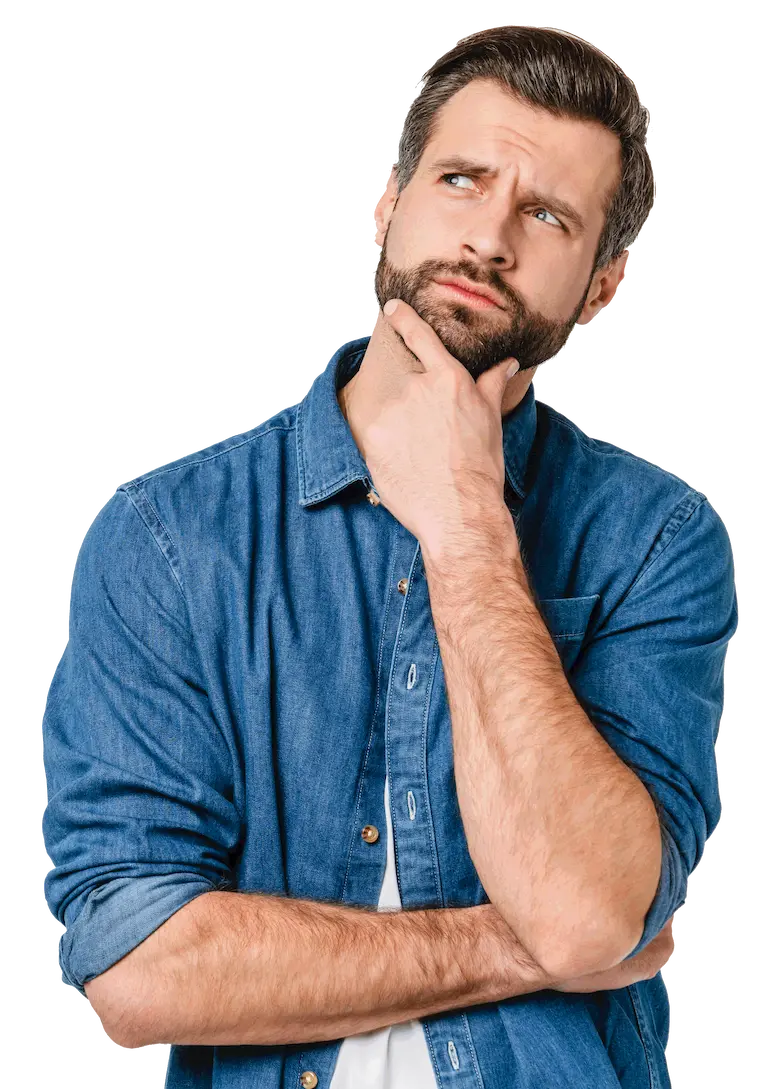 Nachdenklicher Mann mit Bart und blauem Hemd